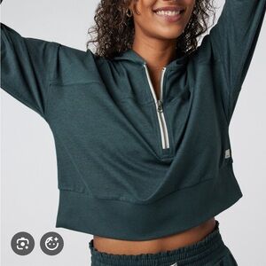 Vuori Halo Half Zip Hoodie